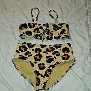 Girls youth sz 6/6x 2 piece leopard swimsuit . Art Class Adorable for summer